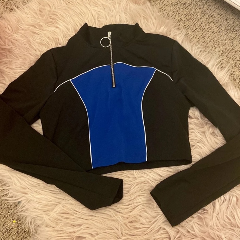 SOLD Cropped jacket